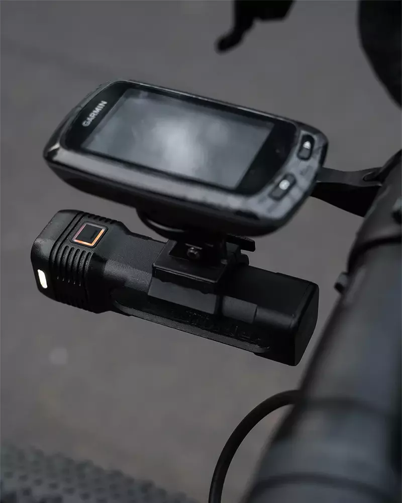 Knog přední světlo Blinder PRO 1300