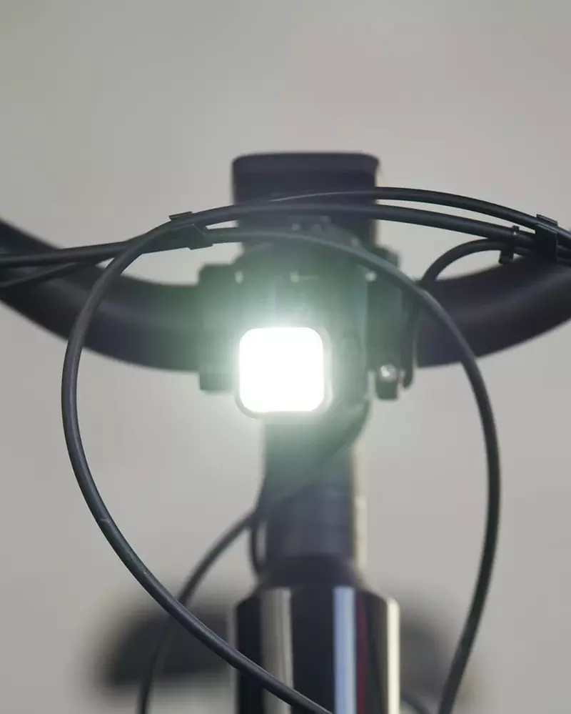 Knog přední světlo Blinder E-bike 900 lm