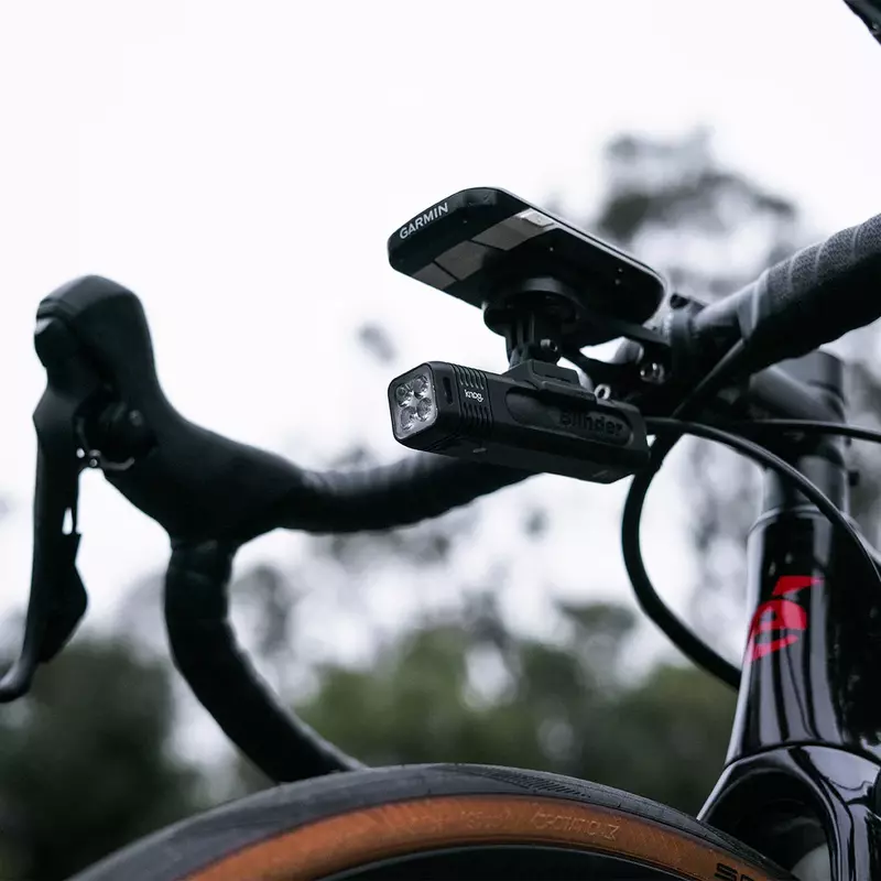 Knog přední světlo Blinder PRO 900